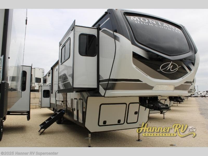 Email now about this 2025 Keystone Montana High Country 377FL! New 2025 Keystone Montana High Country 377FL available in Baird, Texas