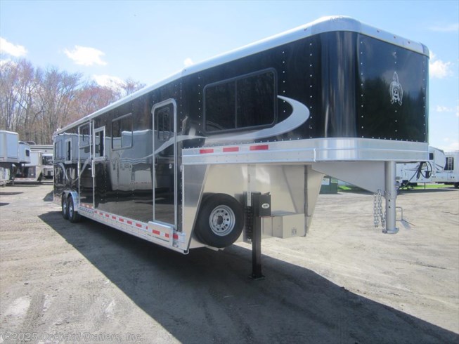 2017 Adam Custom Coach 6-Horse 2017 Adam Custom Coach 6-Horse