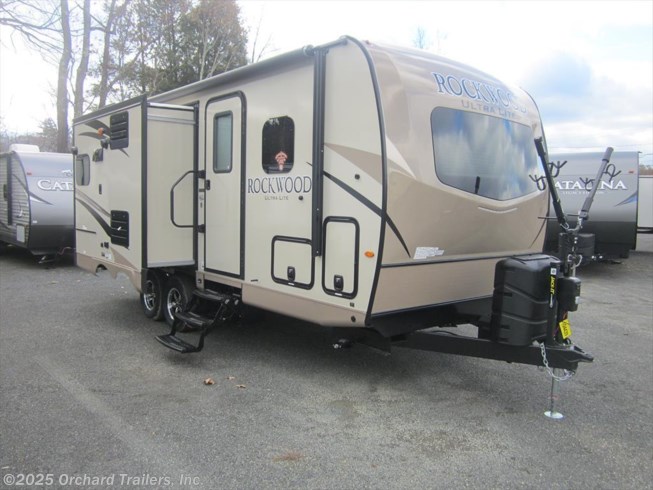 2018 Forest River Rockwood Ultra Lite 2304DS 2018 Forest River Rockwood Ultra Lite 2304DS