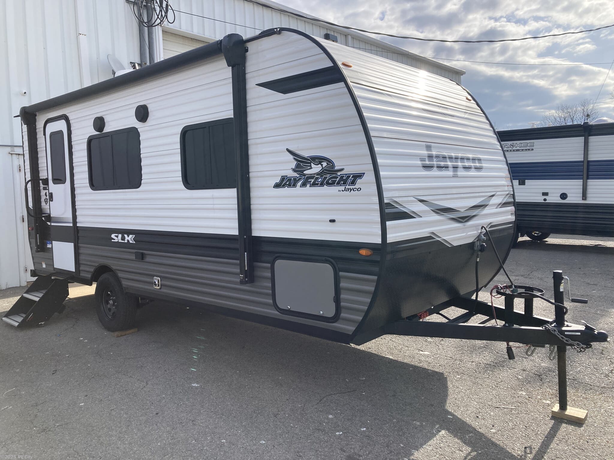 Email now about this 2024 Jayco Jay Flight SLX 195RB! Used 2024 Jayco Jay Flight SLX 195RB available in Benton, Arkansas