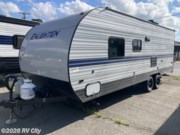 Used 2021 Gulf Stream Enlighten 25BH available in Benton, Arkansas