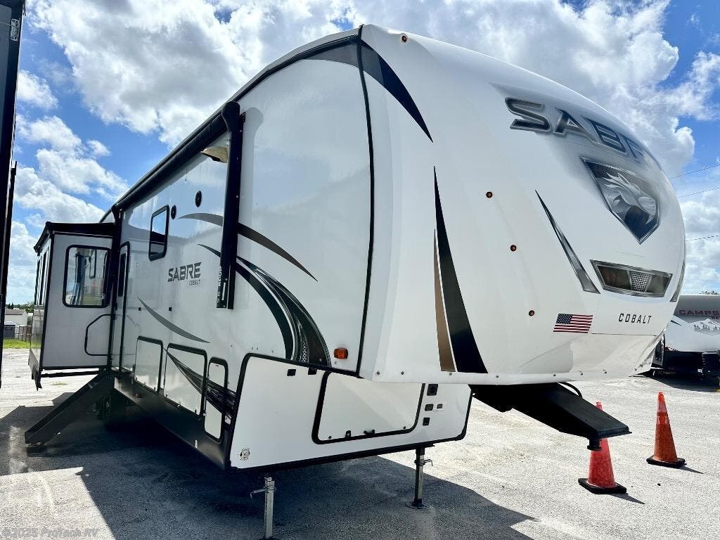 Call now about this 2022 Miscellaneous Forest River Sabre Sabre 37 FBT ! 2022 Miscellaneous Forest River Sabre Sabre 37 FBT - Used Fifth Wheel For Sale by ProTech RV in Clermont, Florida