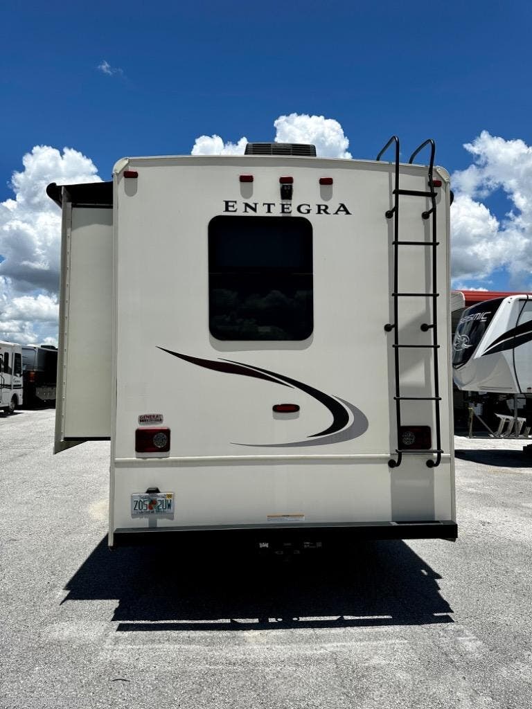 Used 2020 Entegra Coach Vision 29f available in Clermont, Florida