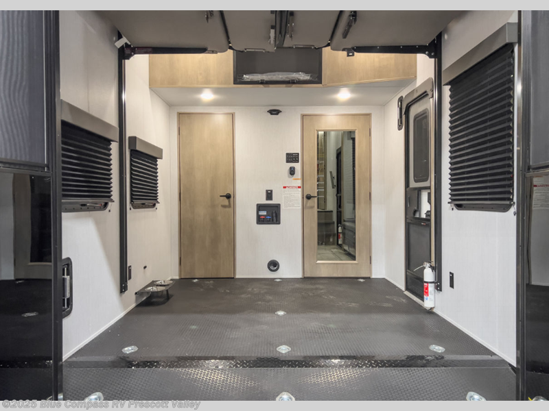 New 2025 Grand Design Momentum G-Class 320G available in Prescott Valley, Arizona