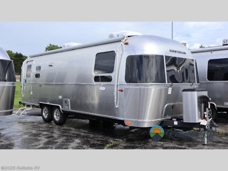 Email now about this 2025 Airstream Flying Cloud 27FB! New 2025 Airstream Flying Cloud 27FB available in Springfield, Missouri