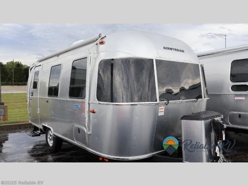 Email now about this 2026 Airstream Bambi 22FB! New 2026 Airstream Bambi 22FB available in Springfield, Missouri