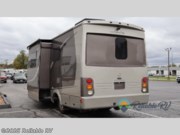Used 2014 Leisure Travel Unity 24MB available in Springfield, Missouri