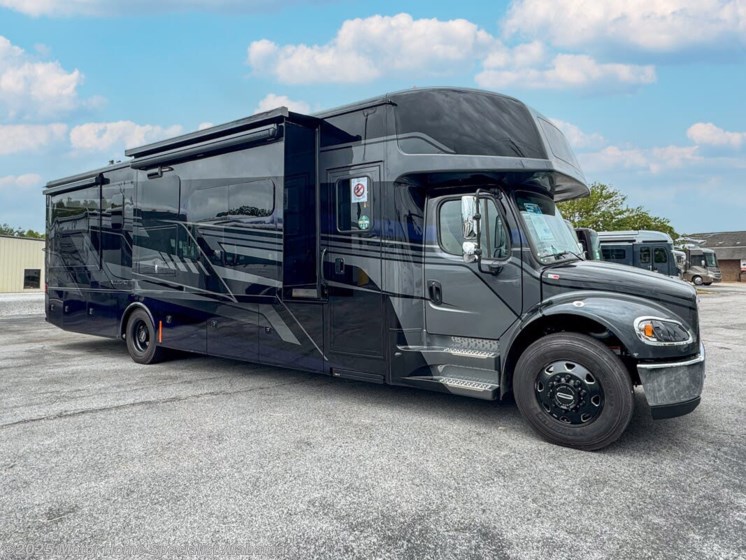 Email now about this 2026 Tiffin Allegro Bay 38 AB! New 2026 Tiffin Allegro Bay 38 AB available in Montgomery, Alabama