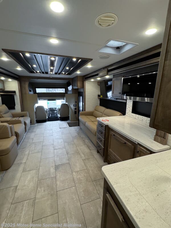 Contact us now about this 2026 Tiffin Allegro Bay 38 AB! 2026 Allegro Bay 38 AB by Tiffin from Motor Home Specialist Alabama in Montgomery, Alabama
