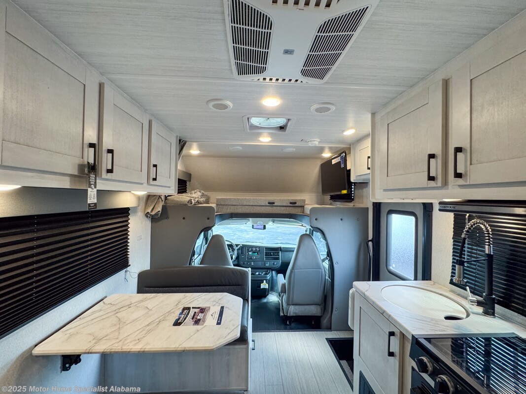 Call now about this 2026 East to West Entrada 210NS! 2026 East to West Entrada 210NS - New Class C For Sale by Motor Home Specialist Alabama in Montgomery, Alabama