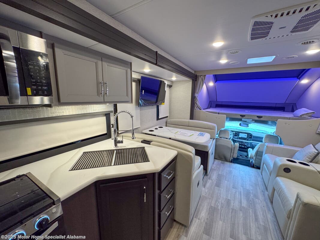 Contact us now about this 2026 Thor Motor Coach Omni Trail X32! 2026 Omni Trail X32 by Thor Motor Coach from Motor Home Specialist Alabama in Montgomery, Alabama