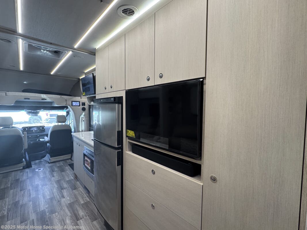 New 2026 Tiffin Wayfarer 25 XRW available in Montgomery, Alabama