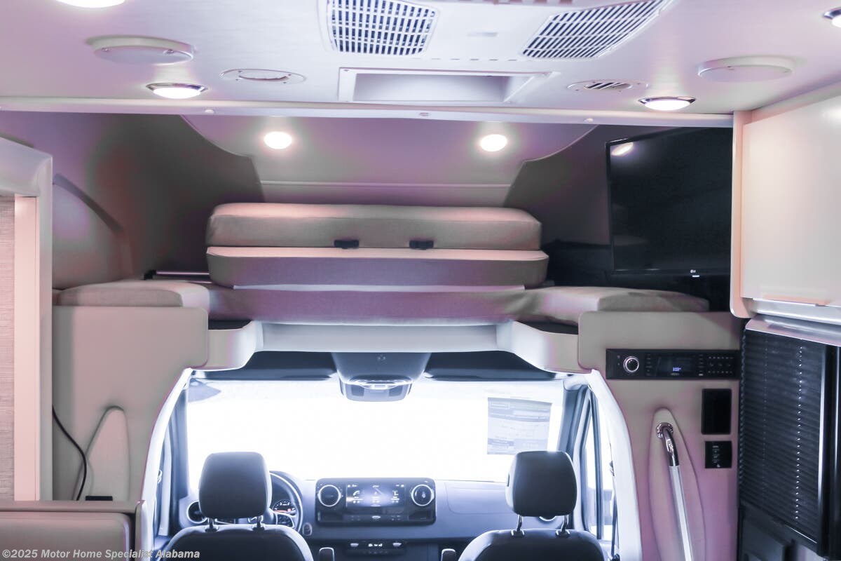 Contact us now about this 2019 Tiffin Wayfarer 25RW! 2019 Wayfarer 25RW by Tiffin from Motor Home Specialist Alabama in Montgomery, Alabama