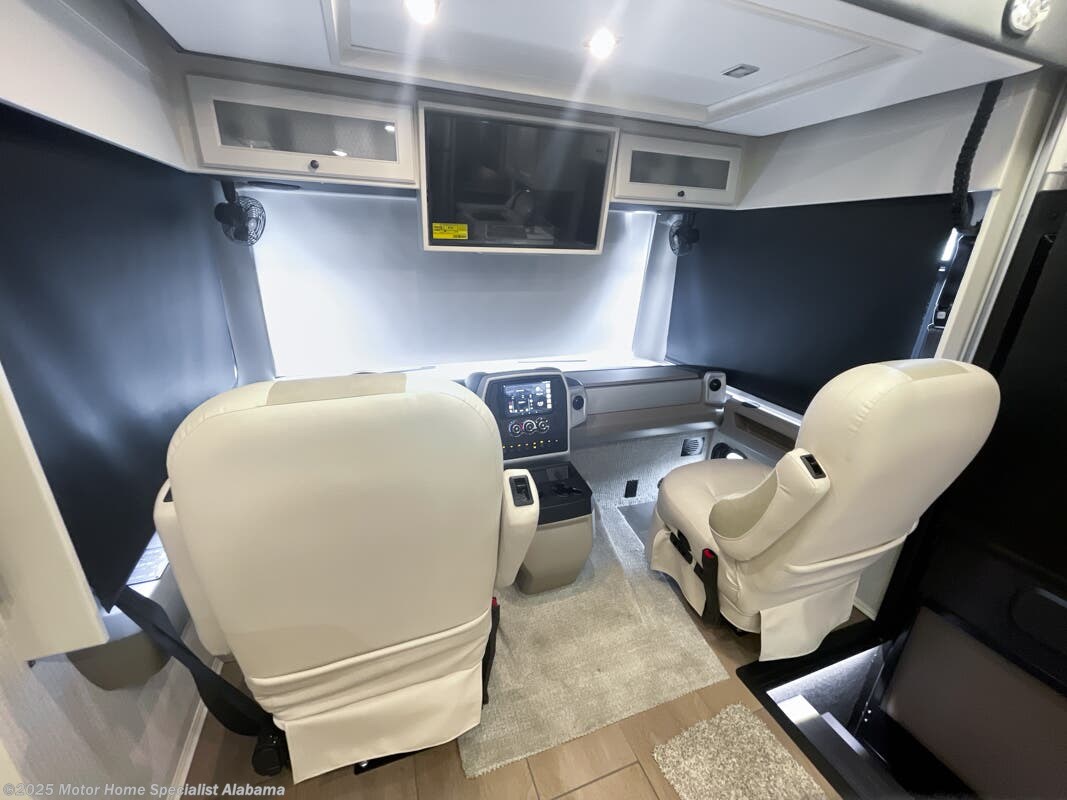 Contact us now about this 2026 Tiffin Open Road Allegro 32 SA! 2026 Open Road Allegro 32 SA by Tiffin from Motor Home Specialist Alabama in Montgomery, Alabama