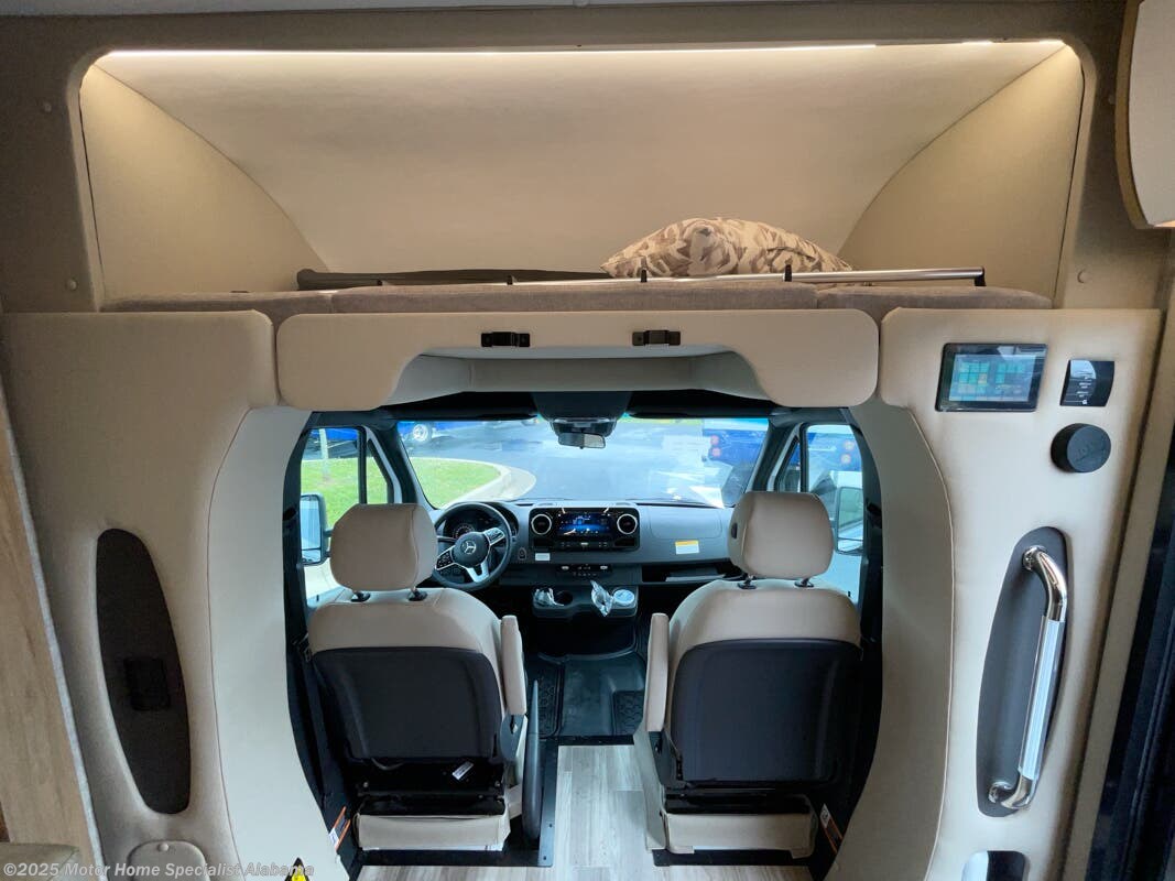 Call now about this 2026 Tiffin Wayfarer 25 XPW! 2026 Tiffin Wayfarer 25 XPW - New Class C For Sale by Motor Home Specialist Alabama in Montgomery, Alabama features Slideout, Theater Seating