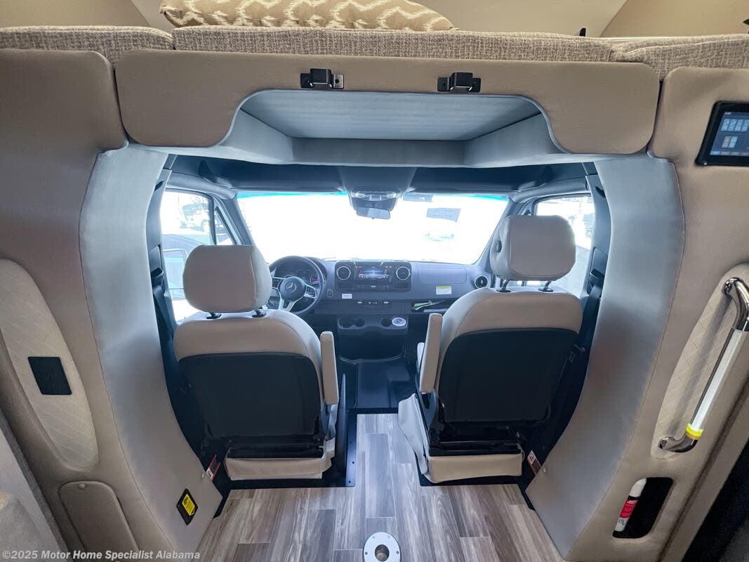 Contact us now about this 2026 Tiffin Wayfarer 25 XRW! 2026 Wayfarer 25 XRW by Tiffin from Motor Home Specialist Alabama in Montgomery, Alabama