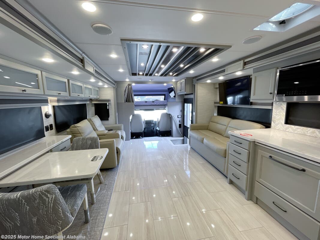 Call now about this 2026 Tiffin Allegro Bay 38 AB! 2026 Tiffin Allegro Bay 38 AB - New Super C For Sale by Motor Home Specialist Alabama in Montgomery, Alabama features Slideout, Theater Seating