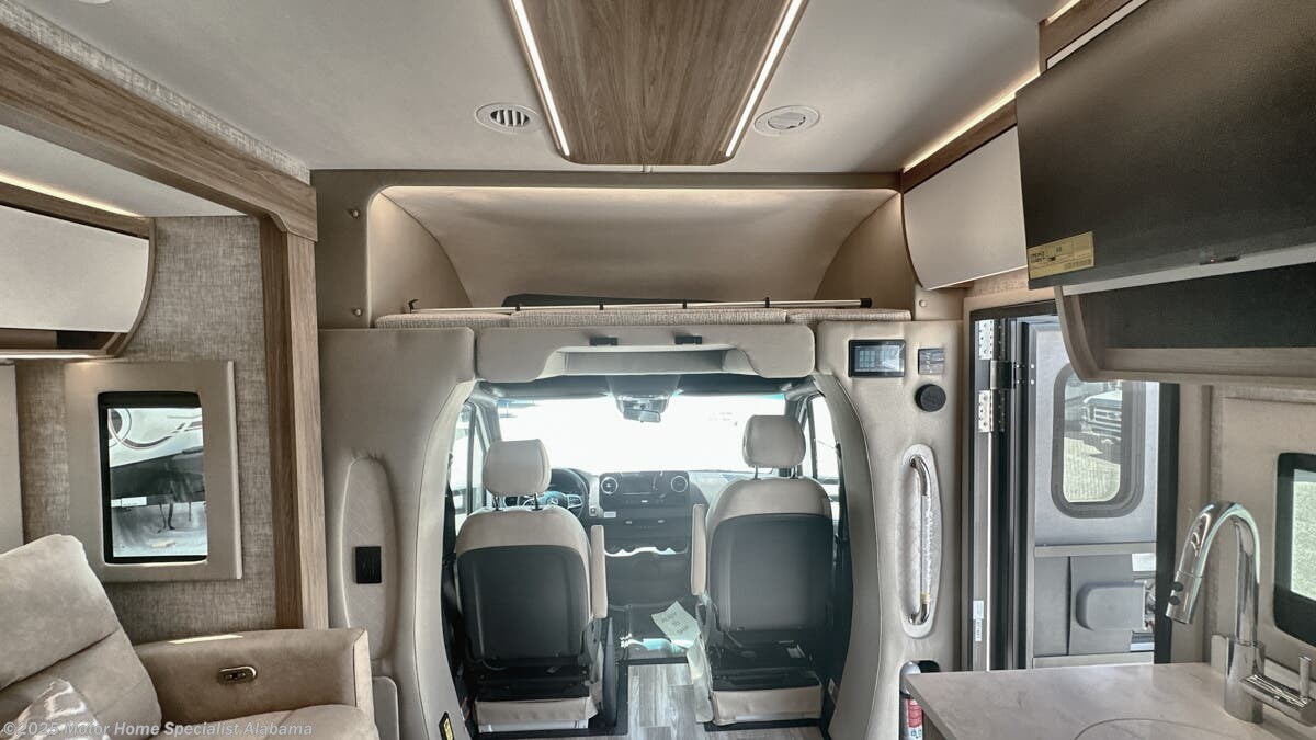 Contact us now about this 2026 Tiffin Wayfarer 25 XLW! 2026 Wayfarer 25 XLW by Tiffin from Motor Home Specialist Alabama in Montgomery, Alabama