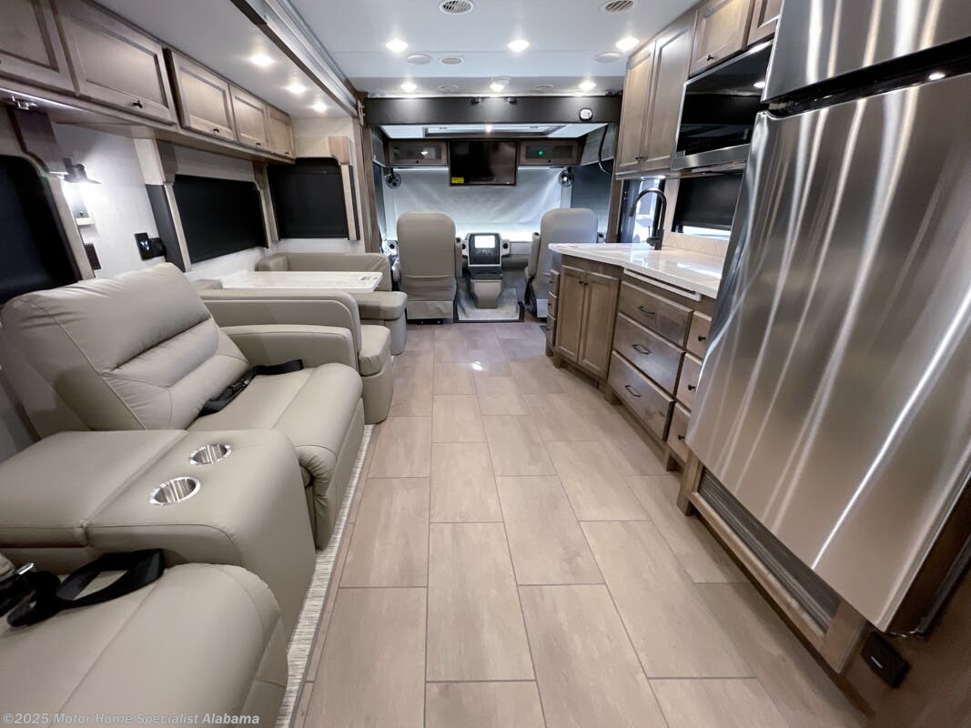 Call now about this 2026 Tiffin Open Road Allegro 32 SA! 2026 Tiffin Open Road Allegro 32 SA - New Class A For Sale by Motor Home Specialist Alabama in Montgomery, Alabama features Theater Seating