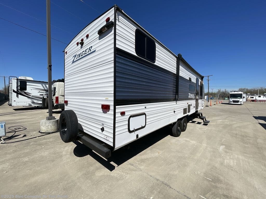 Used 2025 CrossRoads Zinger 290QB available in Fort Worth, Texas