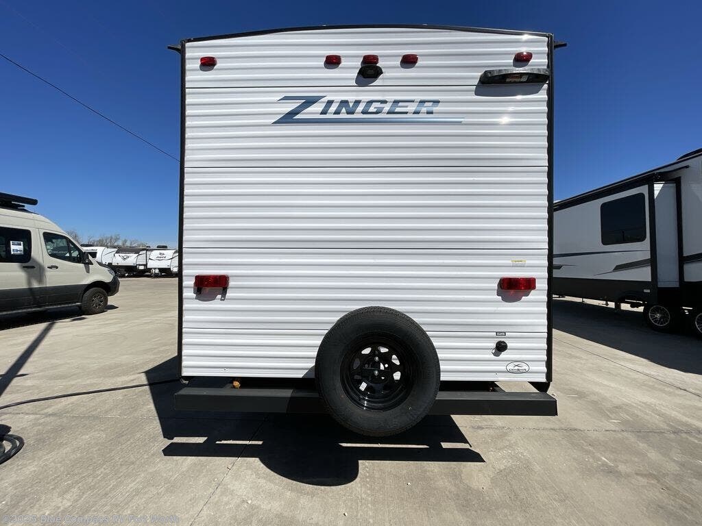 Contact us now about this 2025 CrossRoads Zinger 290QB! 2025 Zinger 290QB by CrossRoads from Blue Compass RV Fort Worth in Fort Worth, Texas