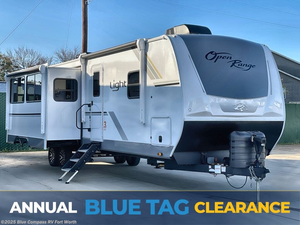 Email now about this 2025 Highland Ridge Light 321BHS! Used 2025 Highland Ridge Light 321BHS available in Fort Worth, Texas