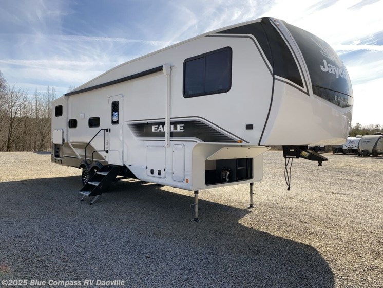 Email now about this 2024 Jayco Eagle HT 29DDB! New 2024 Jayco Eagle HT 29DDB available in Ringgold, Virginia