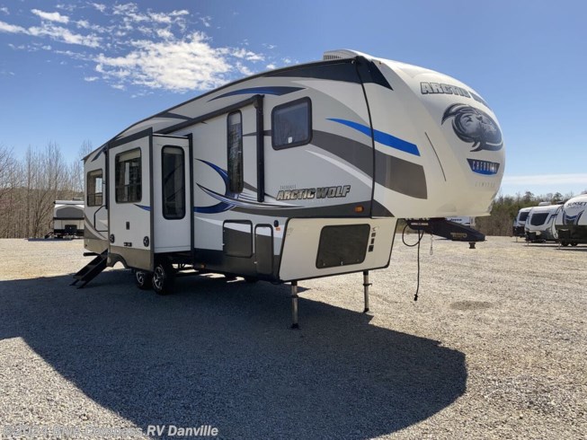 2018 Arctic Wolf 305ML6 by Forest River from Blue Compass RV Danville in Ringgold, Virginia