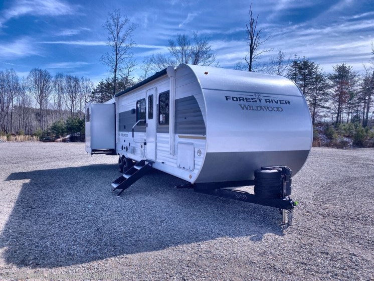 Email now about this 2025 Forest River Wildwood 31KQBTS! New 2025 Forest River Wildwood 31KQBTS available in Ringgold, Virginia