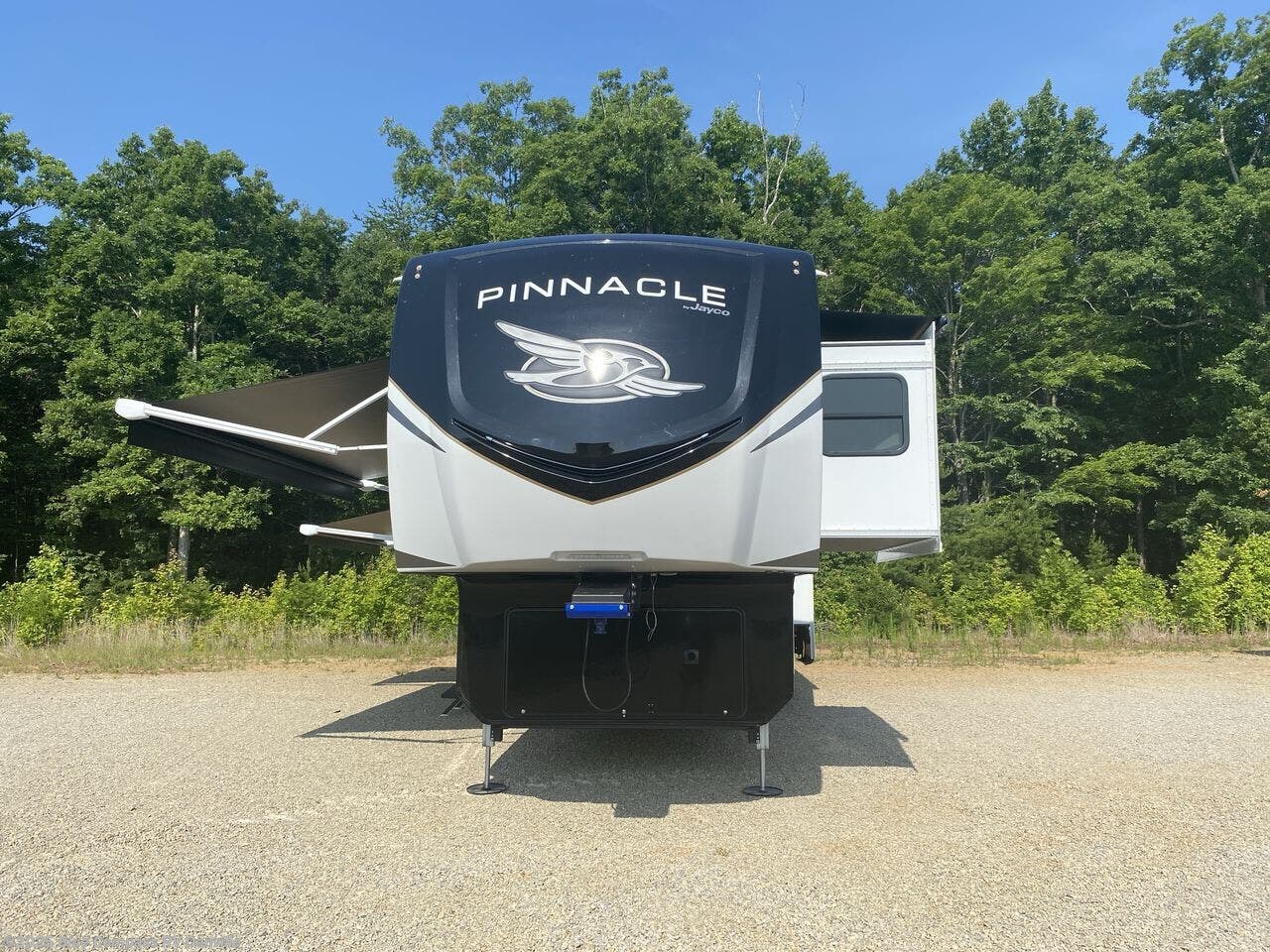 New 2025 Jayco Pinnacle 38KPTS available in Ringgold, Virginia