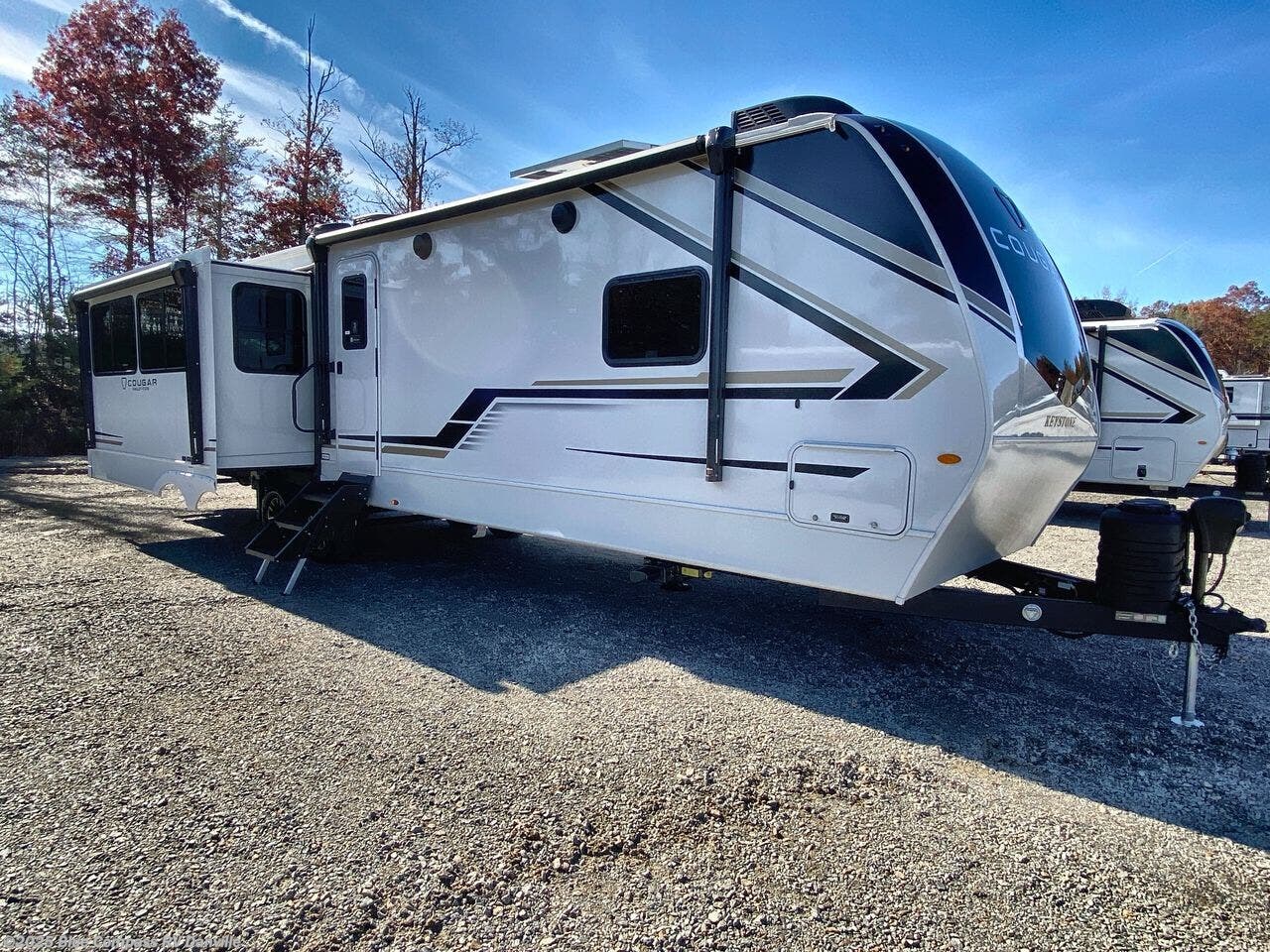 Contact us now about this 2026 Keystone Cougar Half-Ton 33RLI! 2026 Cougar Half-Ton 33RLI by Keystone from Blue Compass RV Danville in Ringgold, Virginia