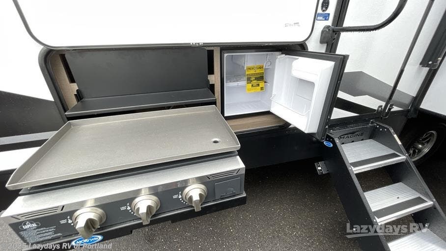 New 2024 Grand Design Imagine 3210BH available in Portland, Oregon