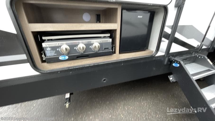 Contact us now about this 2024 Grand Design Imagine 3210BH! 2024 Imagine 3210BH by Grand Design from Lazydays RV of Portland in Portland, Oregon