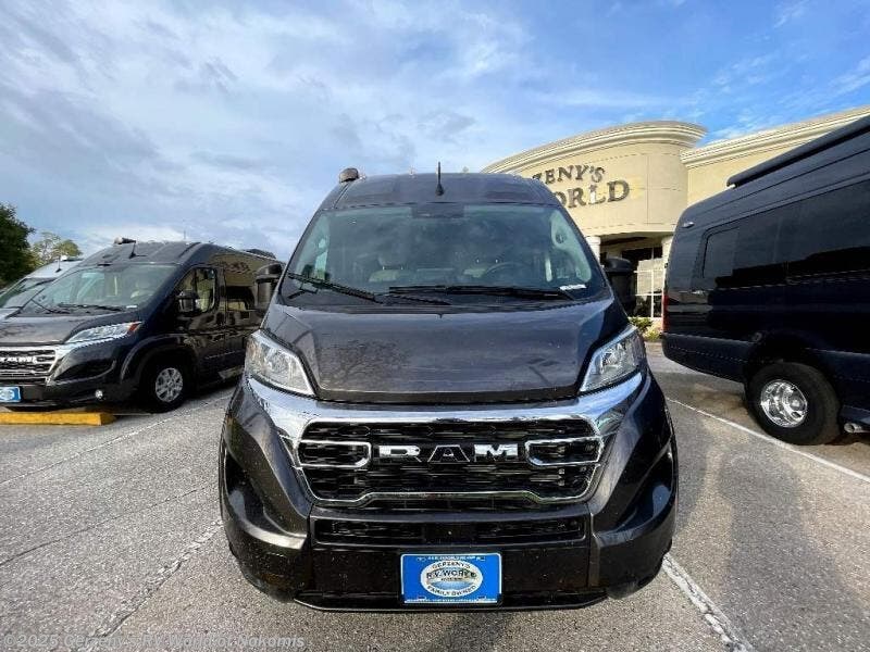 Contact us now about this 2025 Midwest Legend FSL! 2025 Legend FSL by Midwest from Gerzeny's RV World of Nokomis in Nokomis, Florida