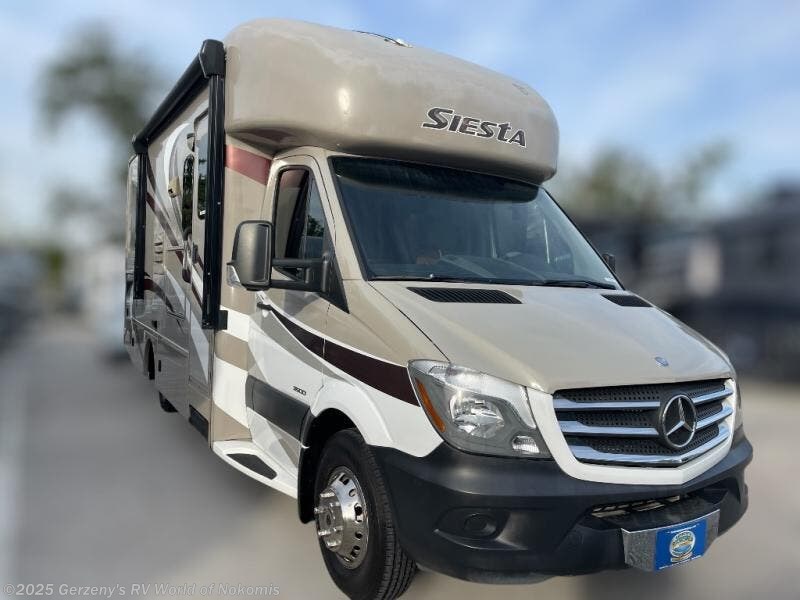 Email now about this 2015 Thor Motor Coach Siesta 24ST! Used 2015 Thor Motor Coach Siesta 24ST available in Nokomis, Florida
