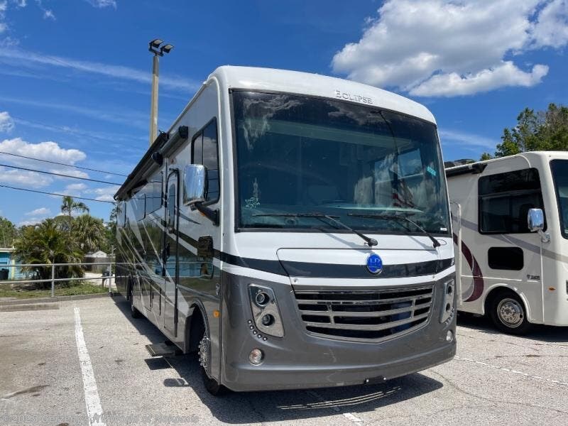 Email now about this 2024 Holiday Rambler Eclipse 35R! Used 2024 Holiday Rambler Eclipse 35R available in Nokomis, Florida