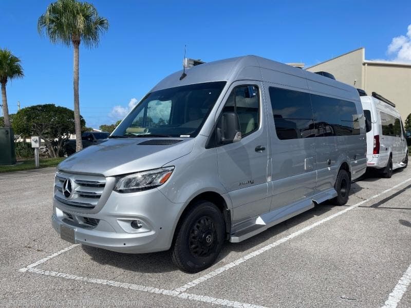 New 2025 Coachmen Galleria 24Q available in Nokomis, Florida