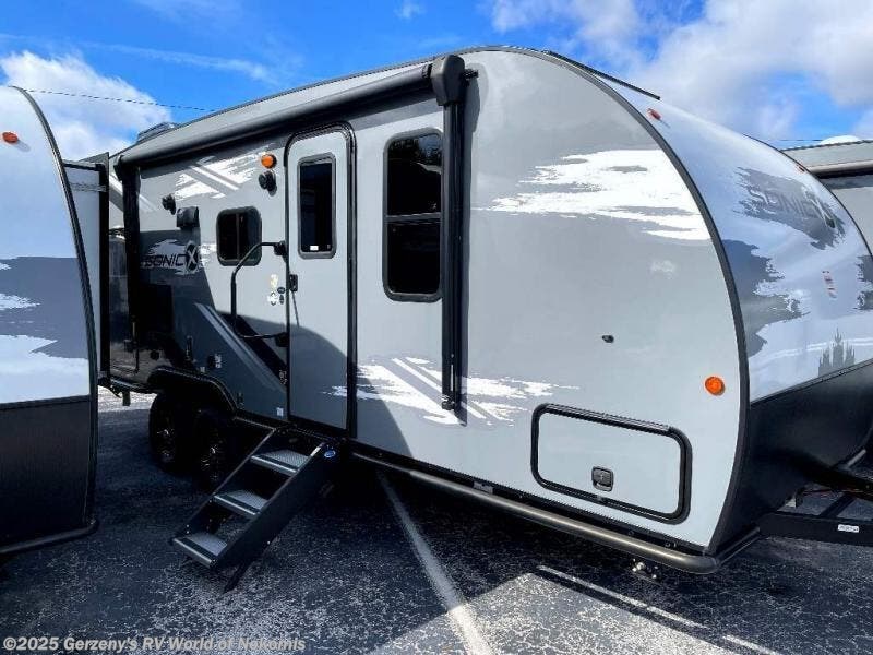 Email now about this 2023 Venture RV Sonic X SN220VRBX! Used 2023 Venture RV Sonic X SN220VRBX available in Nokomis, Florida
