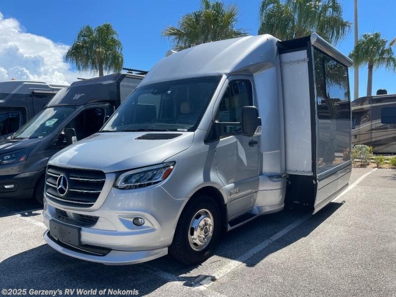 Used 2022 Airstream Atlas TOMMY BAHAMA available in Nokomis, Florida