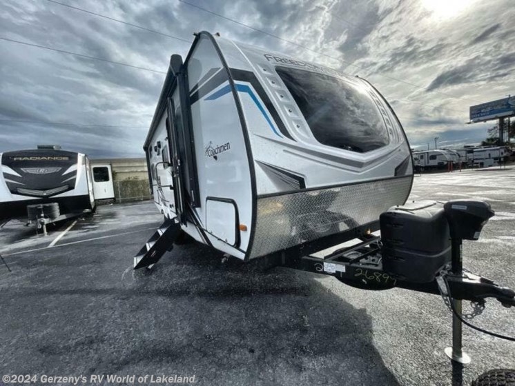 New 2023 Coachmen Freedom Express Ultra Lite 257BHS available in Lakeland, Florida