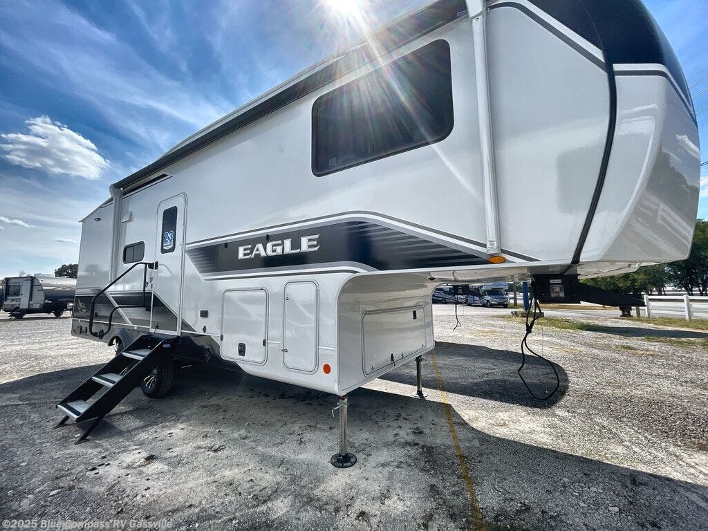 Contact us now about this 2026 Jayco Eagle HT 26REC! 2026 Eagle HT 26REC by Jayco from Blue Compass RV Gassville in Gassville, Arkansas