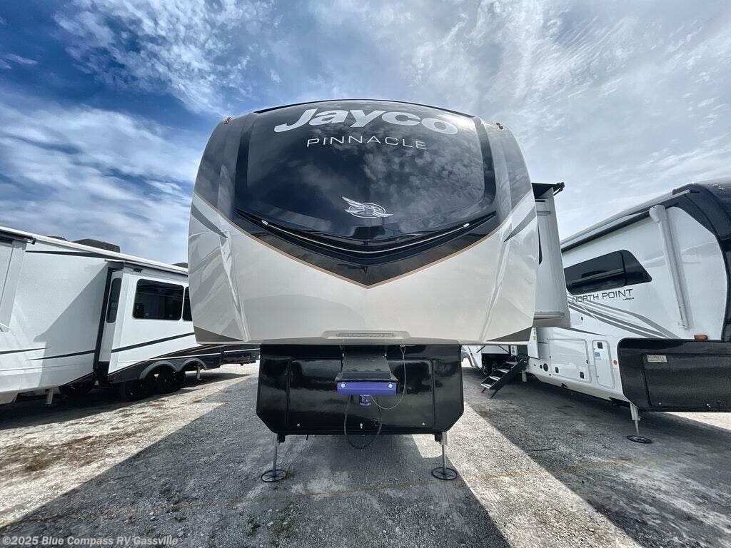 Email now about this 2026 Jayco Pinnacle 38KPTS! New 2026 Jayco Pinnacle 38KPTS available in Gassville, Arkansas