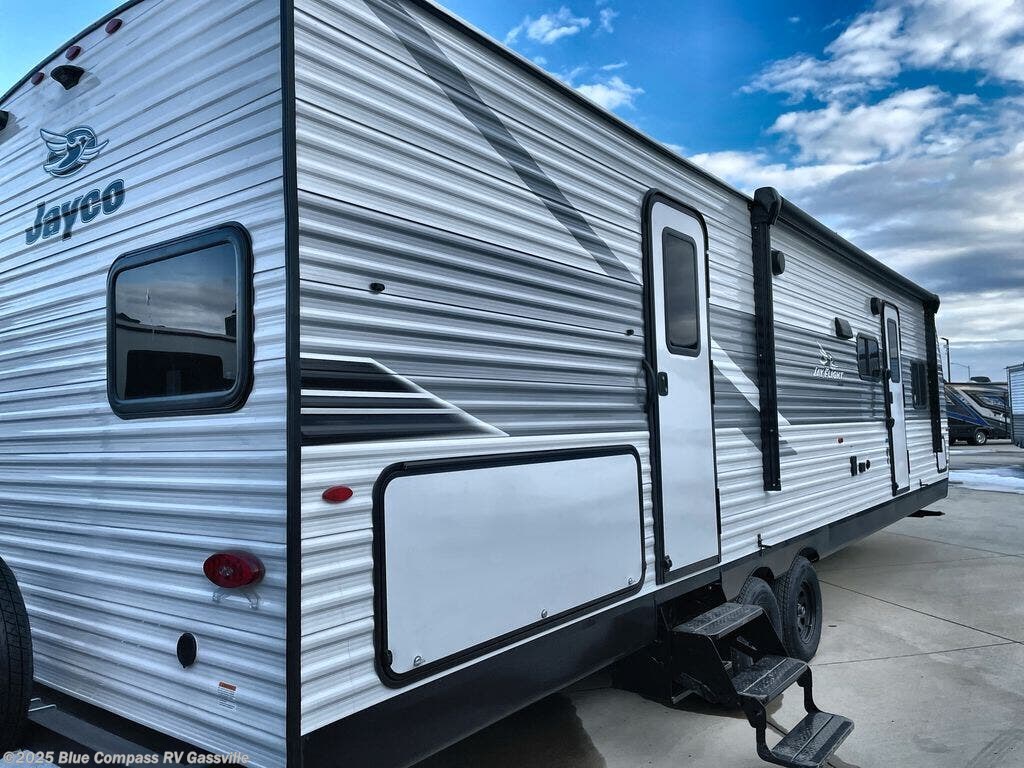 New 2025 Jayco Jay Flight SLX 321BDS available in Gassville, Arkansas