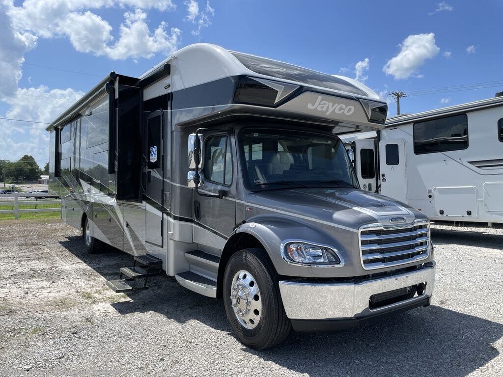 Email now about this 2026 Jayco Seneca 37L! New 2026 Jayco Seneca 37L available in Gassville, Arkansas