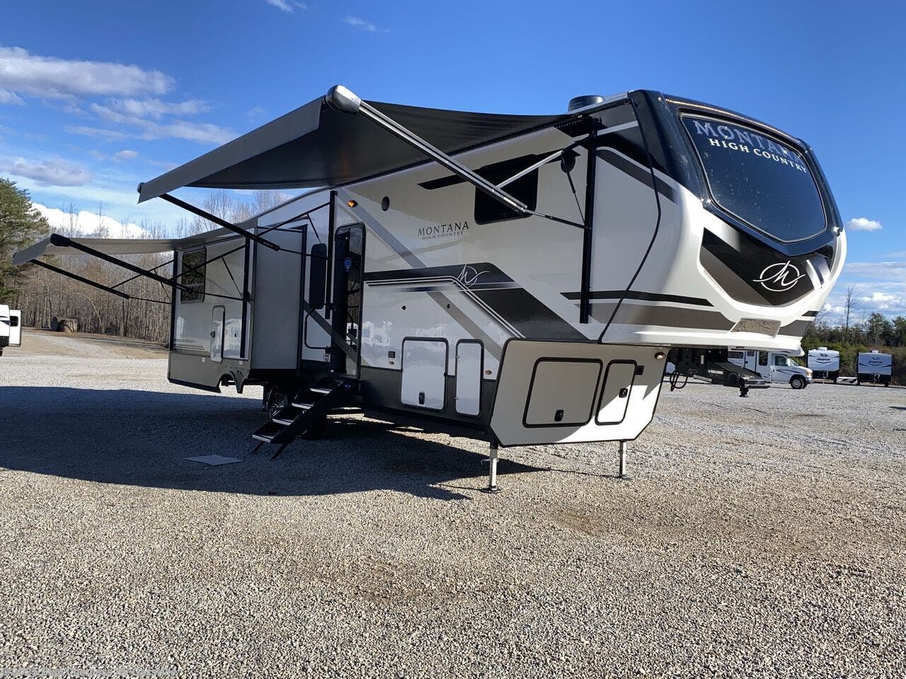 Email now about this 2026 Keystone Montana High Country 311RD! New 2026 Keystone Montana High Country 311RD available in Gassville, Arkansas