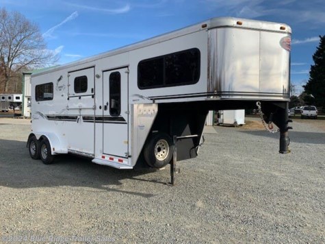 Used 2004 Sundowner 2H GN w/Dress & Side Ramp For Sale by Blue Ridge Trailer Sales available in Ruckersville, Virginia