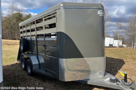 3 Horse Trailer - 2024 Valley Trailers 16' BP Stock w/Slider, 7'x6'8" available New in Ruckersville, VA