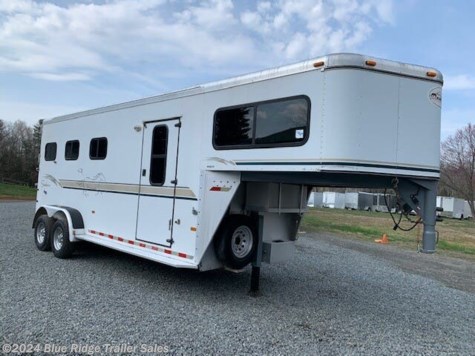 Used 2001 Sundowner 3H GN Slant w/Dress, 7'6\" x 6'9\" For Sale by Blue Ridge Trailer Sales available in Ruckersville, Virginia