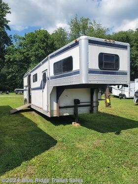 Used 1994 All American \"AS IS\" 4/5 Horse Head to Head 8' x 8' For Sale by Blue Ridge Trailer Sales available in Ruckersville, Virginia