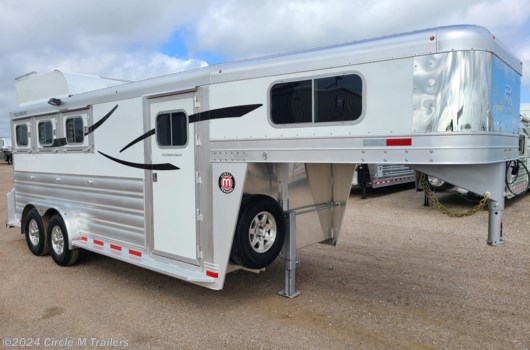 3 Horse Trailer - 2025 Platinum Coach 3 Horse 4' Short wall 7'6" wide with MANGERS!!! available New in Kaufman, TX